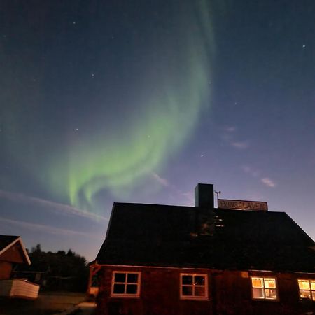 Bungalaven Lodge As Børselv エクステリア 写真